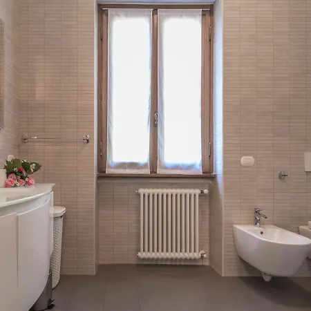 Villa Giardino - *