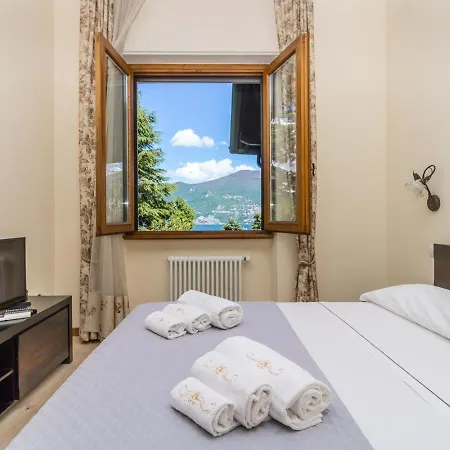 Villa Giardino - *